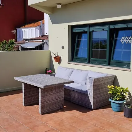Holiday home Casa Caxota: Planta Baja Con Terraza Y Vistas Al Mar *