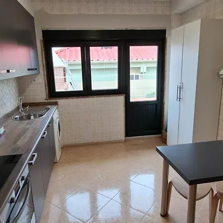 Casa Caxota: Planta Baja Con Terraza Y Vistas Al Mar *