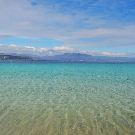 Casa Caxota: Planta Baja Con Terraza Y Vistas Al Mar